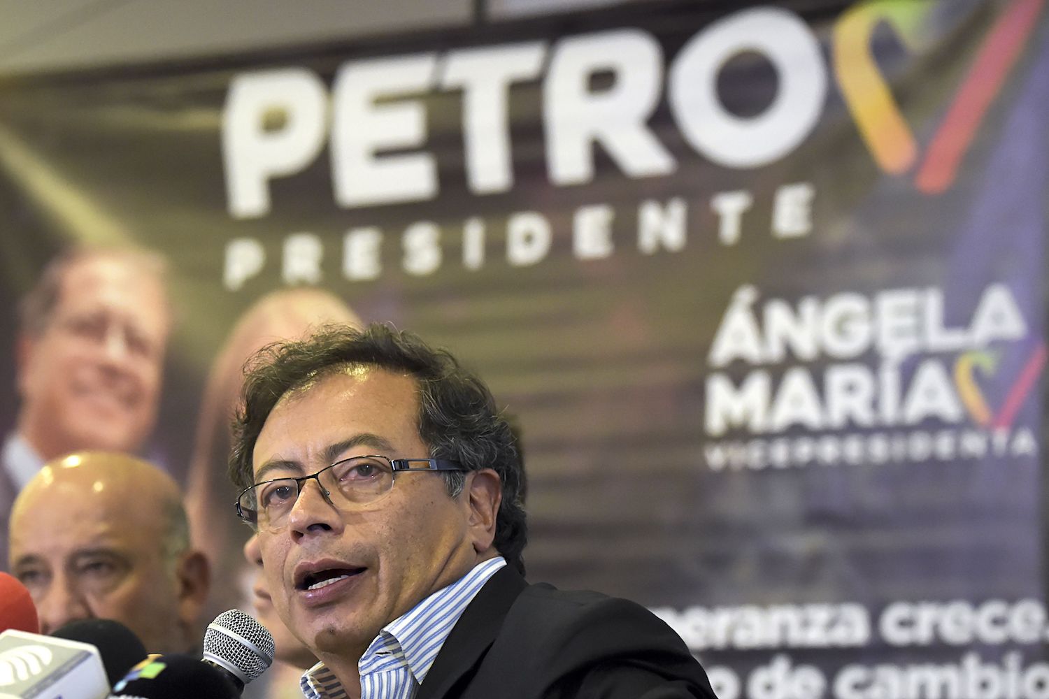 Colombia Presidential Aspirant wants to Gear Economy away from Fossil fuels