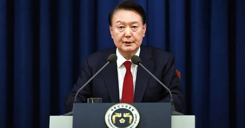 Impeached South Korean president issues defiant message as he faces possible detention